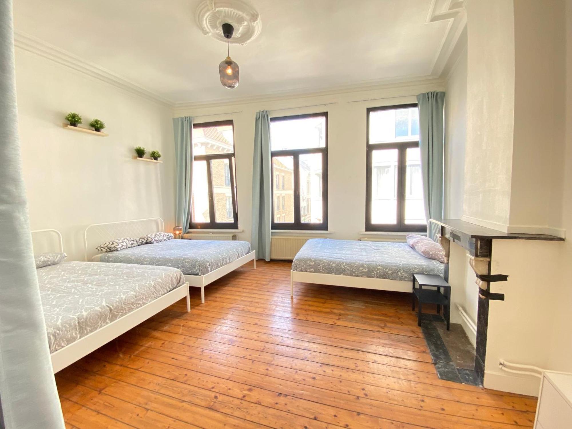 Authentic Apartments In The Center Of Antwerp Luaran gambar