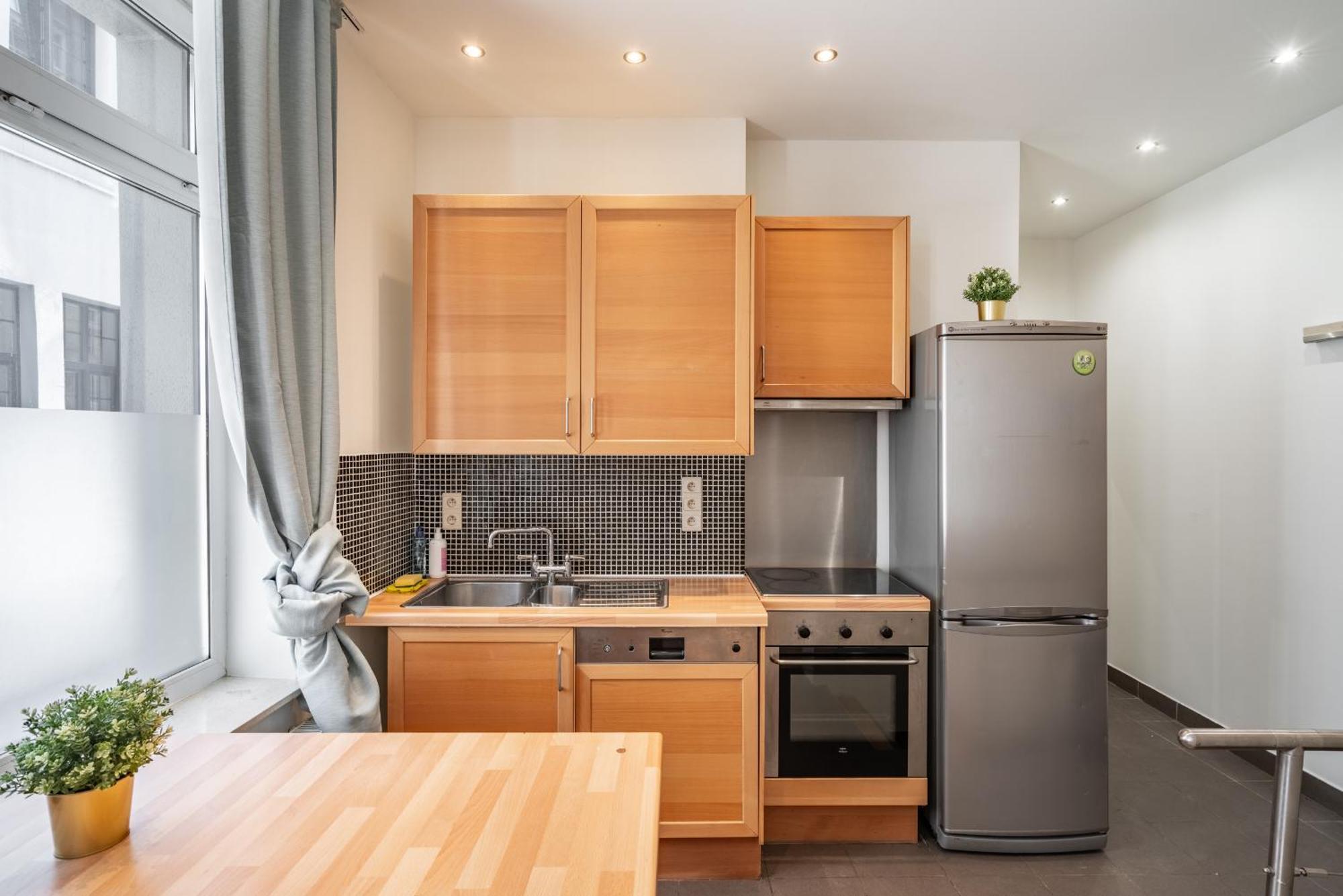 Authentic Apartments In The Center Of Antwerp Luaran gambar